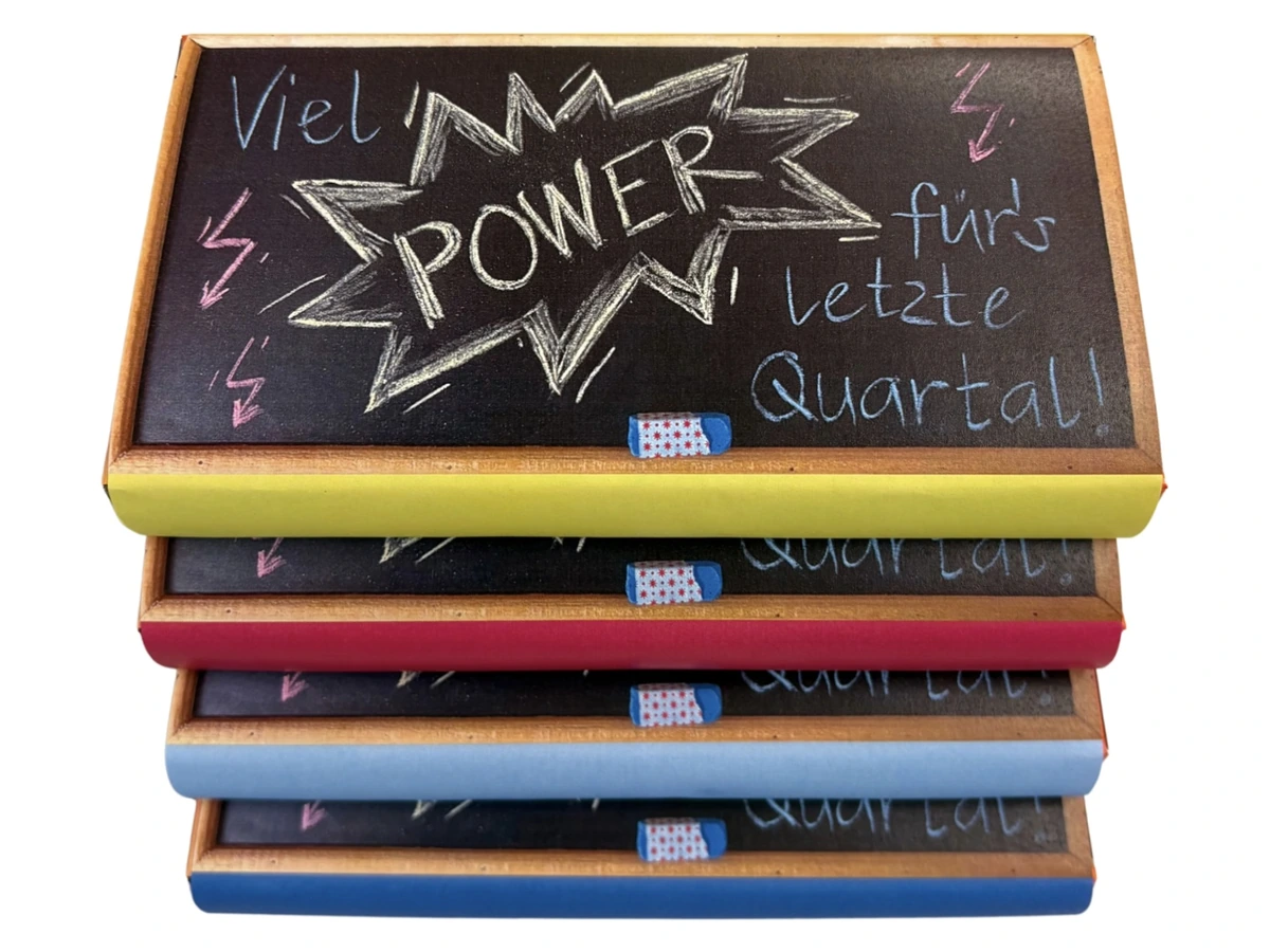 4er-Set Schokoladenhüllen «Viel Power fürs letzte Quartal» in Gelb, Pink, Hellblau und Dunkelblau
